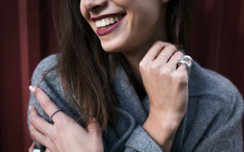 Conheça os principais modelos de aliança de casamento: dicas para todos os gostos
