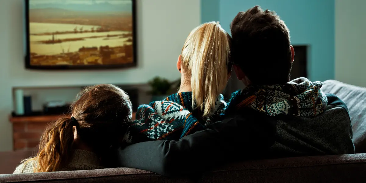 Onde assinar streaming para assistir séries do momento